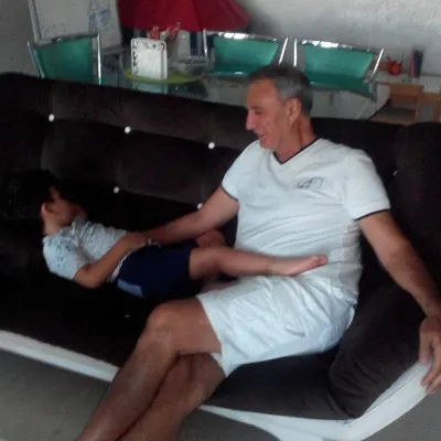 Aksüt Hocam, yani siz tam olarak ne yapıyorsunuz?